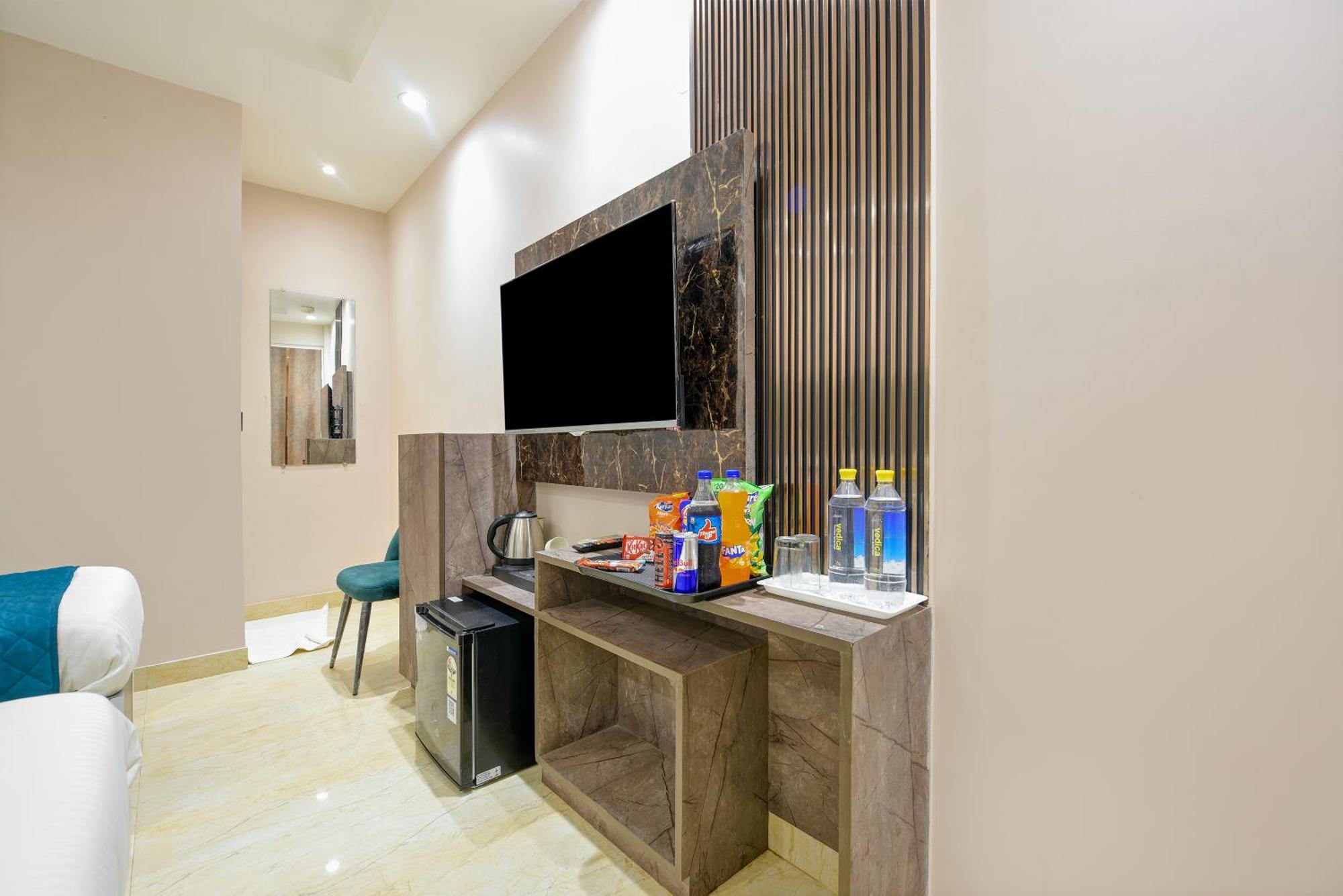 The Pearl Plaza Hotel In City Centre - Near New Delhi Railway Station Exteriör bild