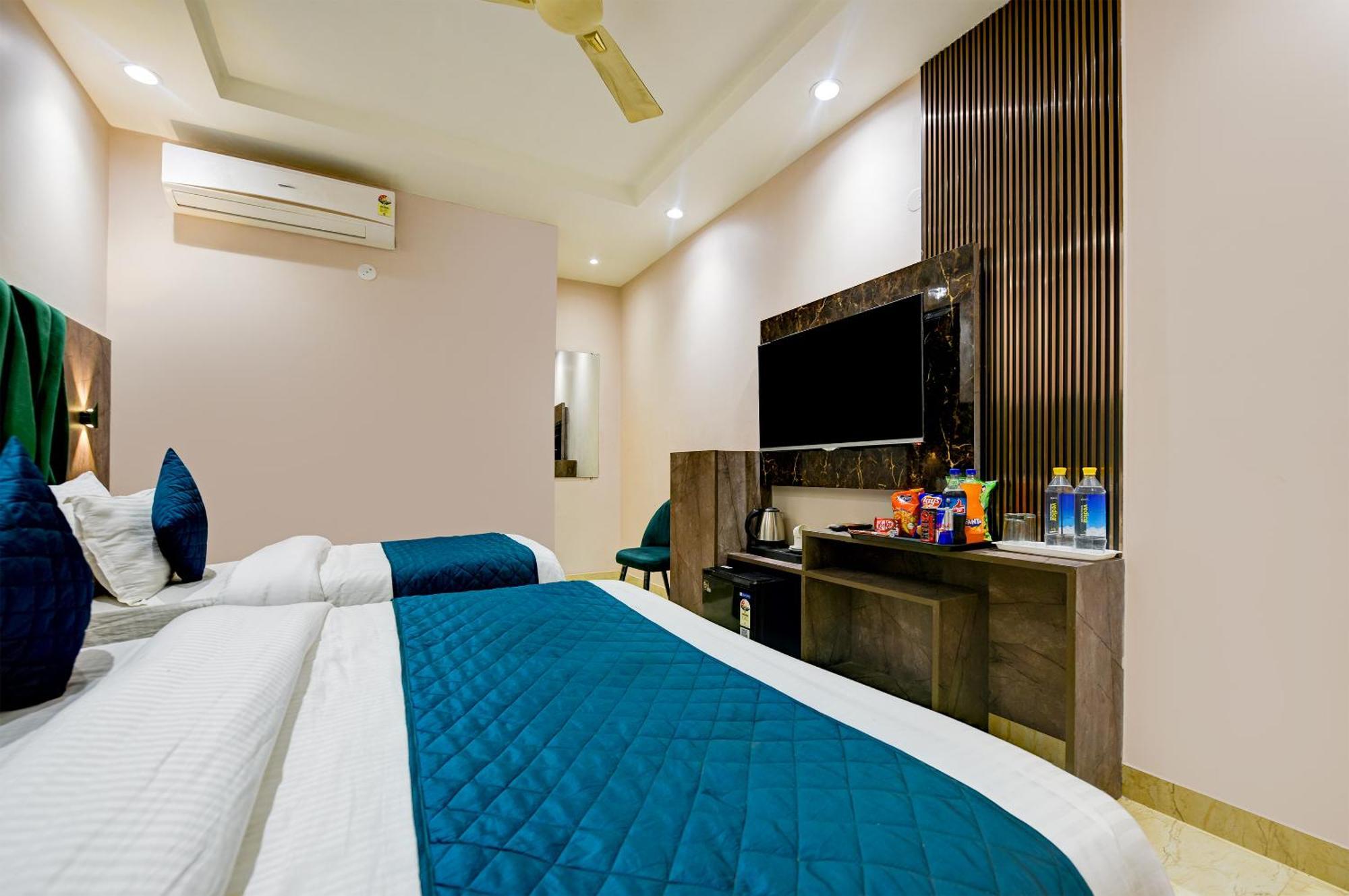 The Pearl Plaza Hotel In City Centre - Near New Delhi Railway Station Exteriör bild