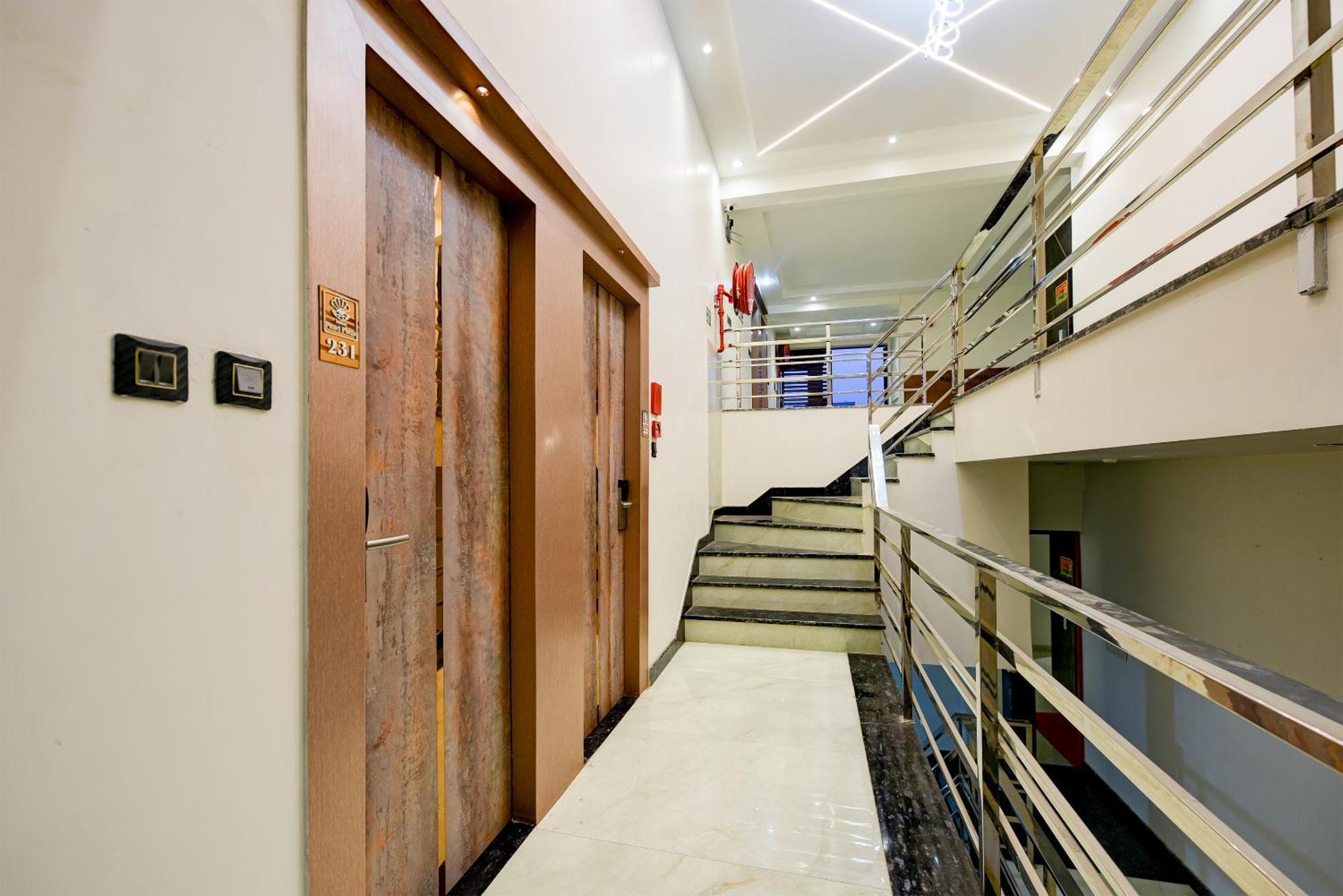 The Pearl Plaza Hotel In City Centre - Near New Delhi Railway Station Exteriör bild