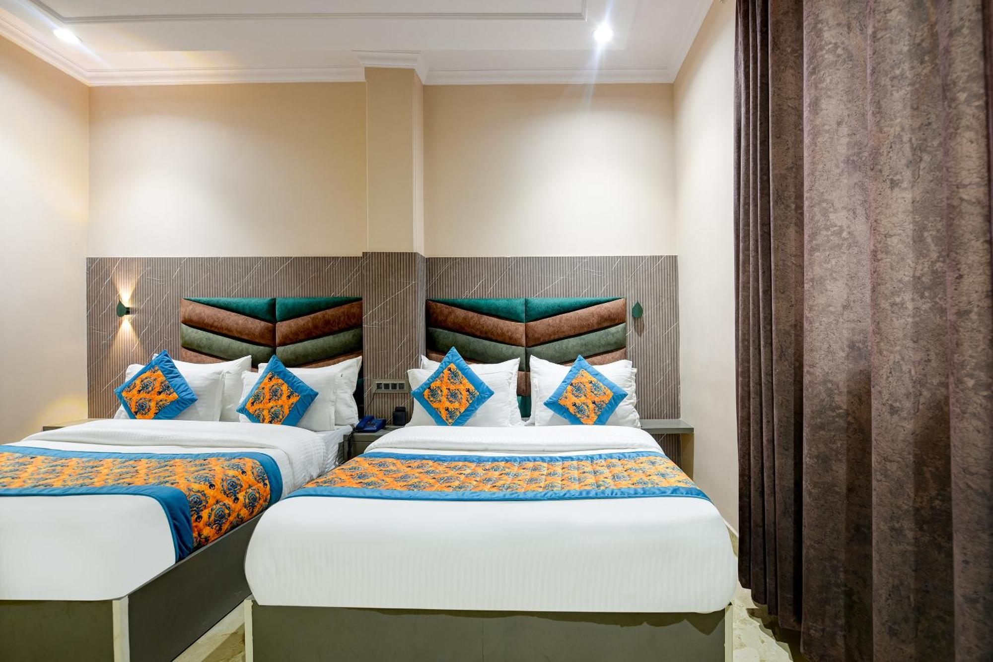 The Pearl Plaza Hotel In City Centre - Near New Delhi Railway Station Exteriör bild