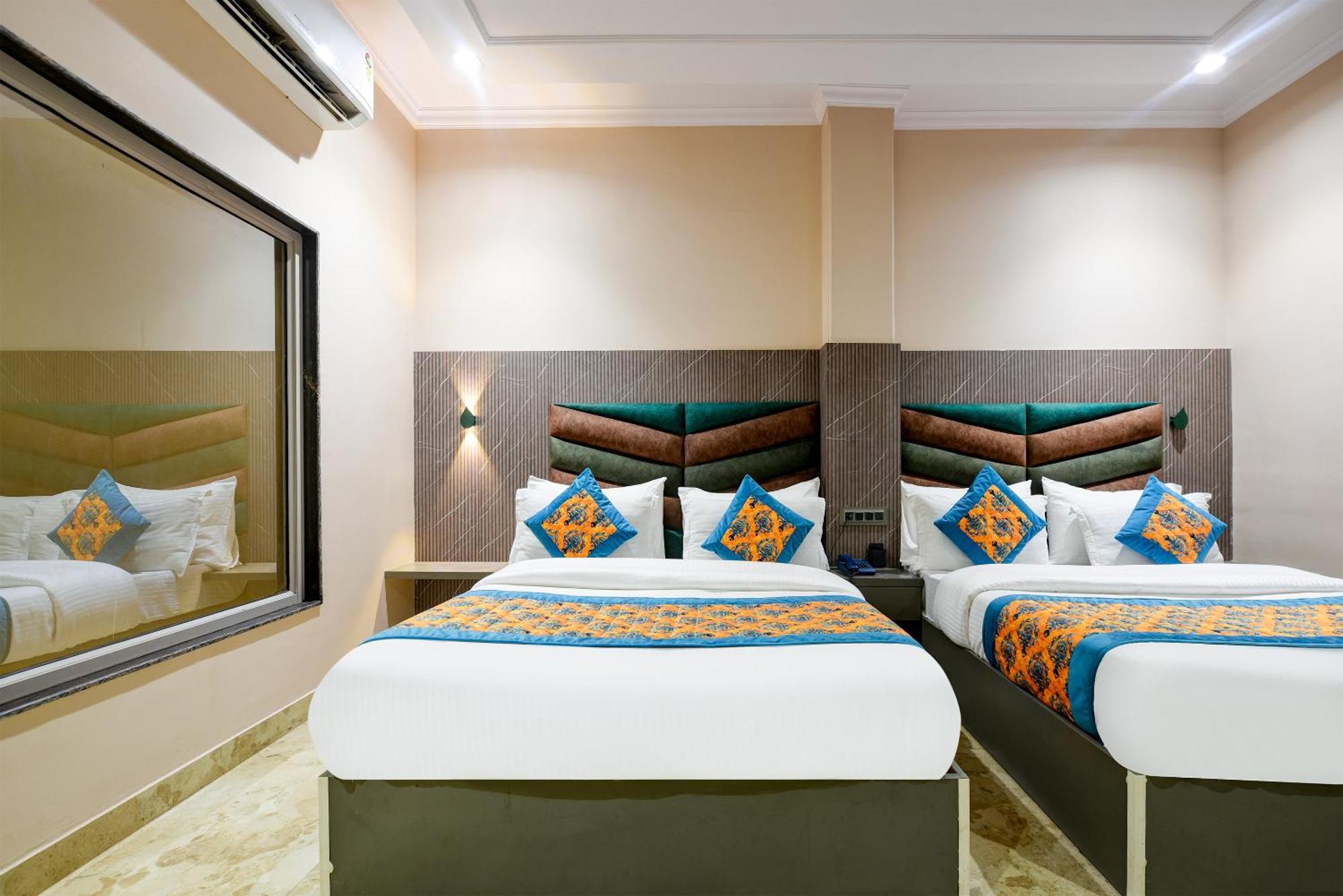 The Pearl Plaza Hotel In City Centre - Near New Delhi Railway Station Exteriör bild