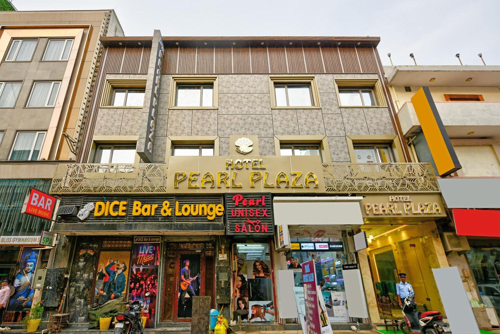 The Pearl Plaza Hotel In City Centre - Near New Delhi Railway Station Exteriör bild
