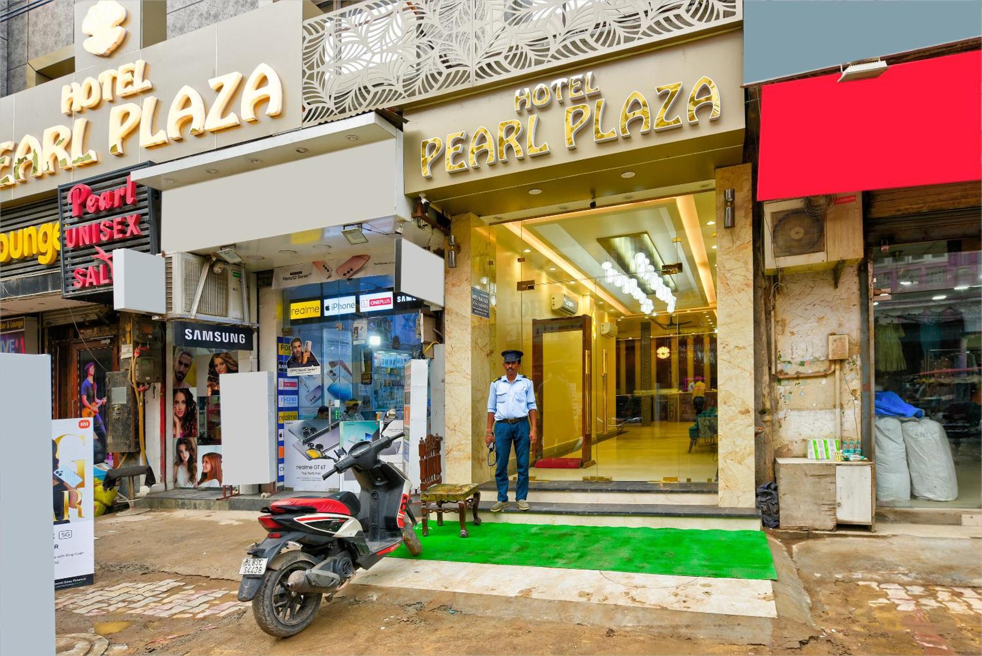 The Pearl Plaza Hotel In City Centre - Near New Delhi Railway Station Exteriör bild