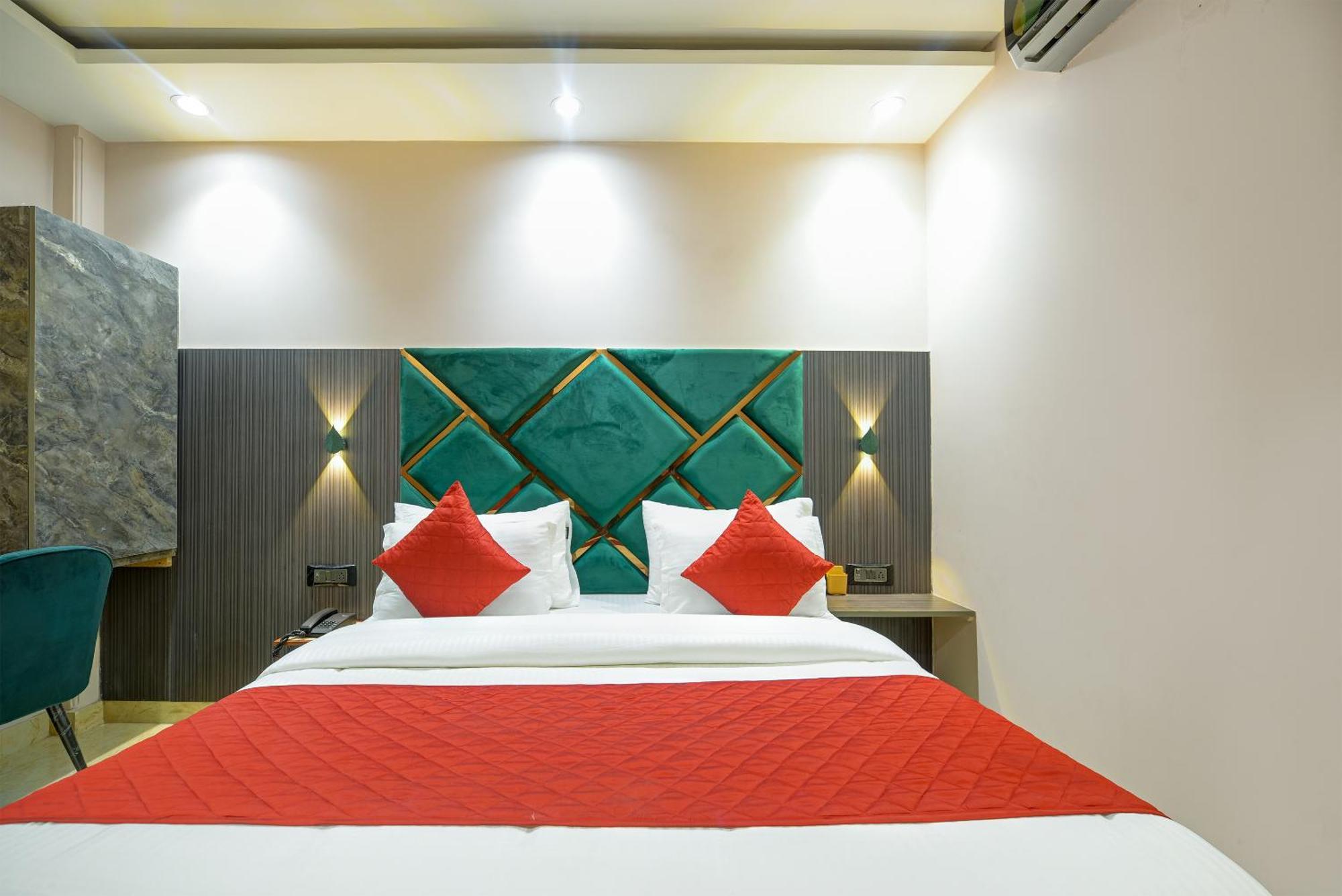 The Pearl Plaza Hotel In City Centre - Near New Delhi Railway Station Exteriör bild