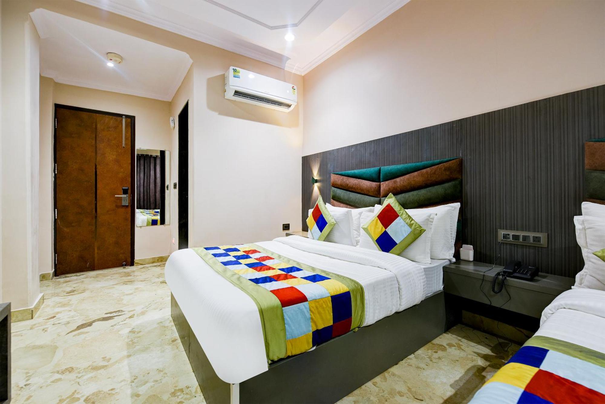 The Pearl Plaza Hotel In City Centre - Near New Delhi Railway Station Exteriör bild