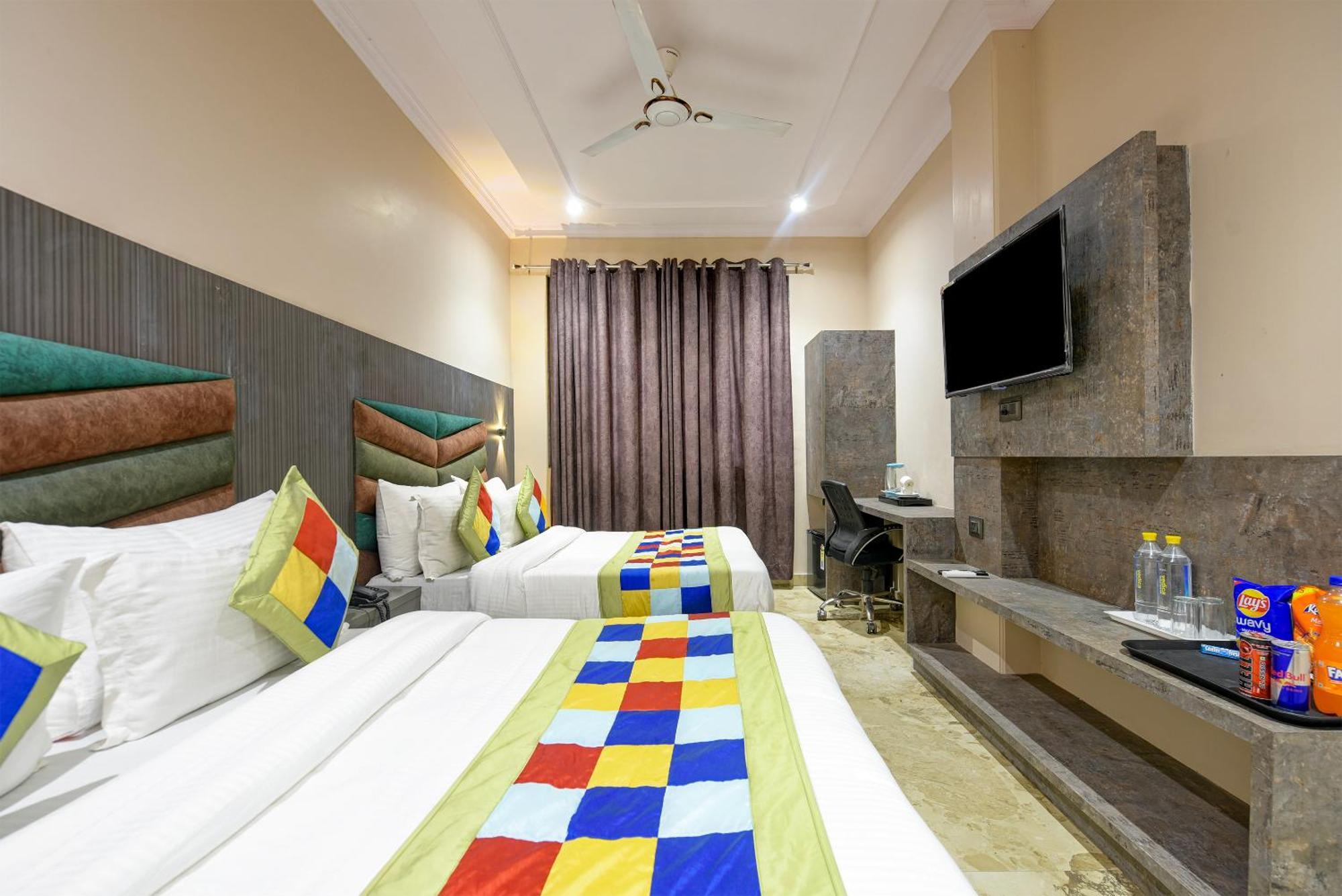 The Pearl Plaza Hotel In City Centre - Near New Delhi Railway Station Exteriör bild