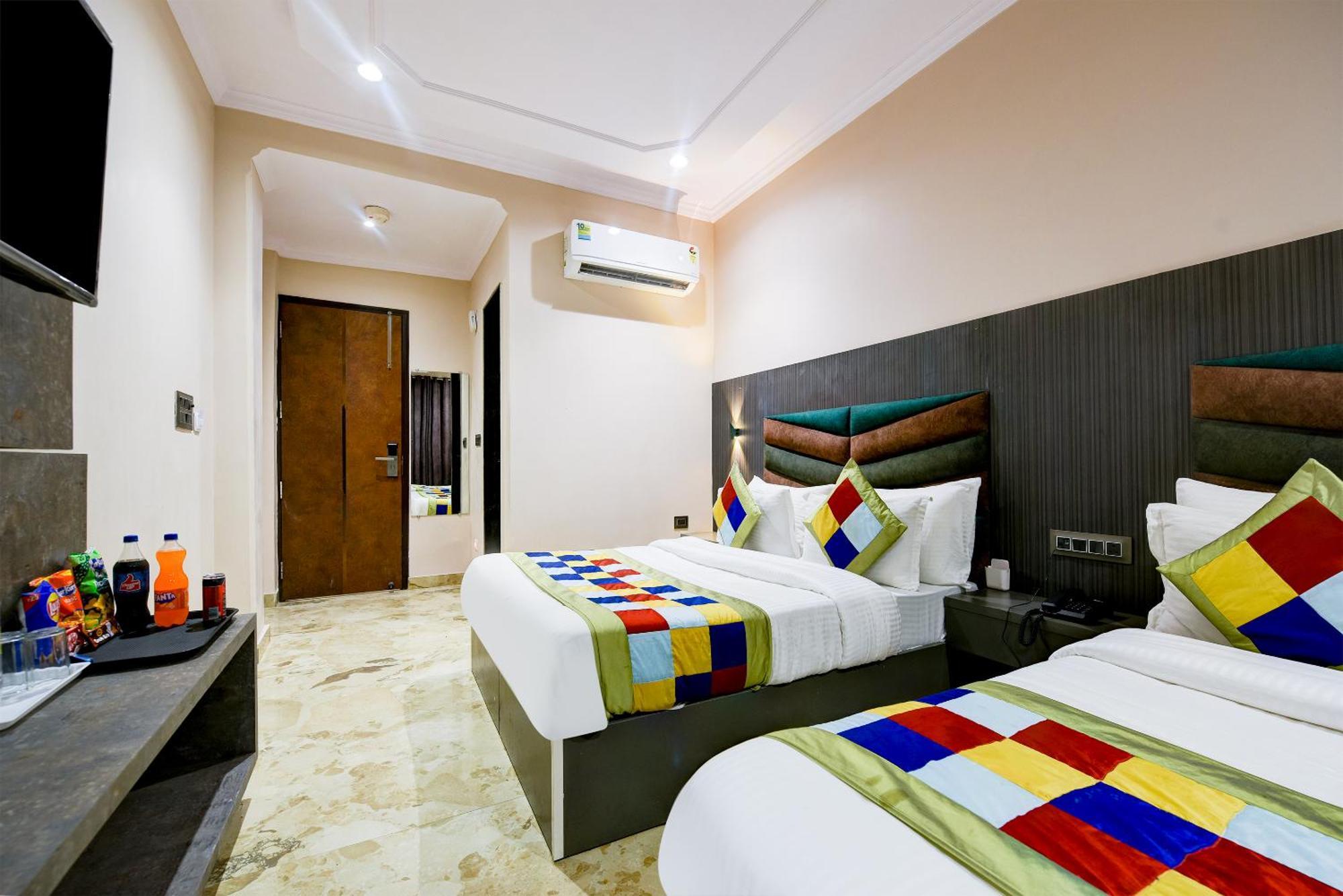 The Pearl Plaza Hotel In City Centre - Near New Delhi Railway Station Exteriör bild